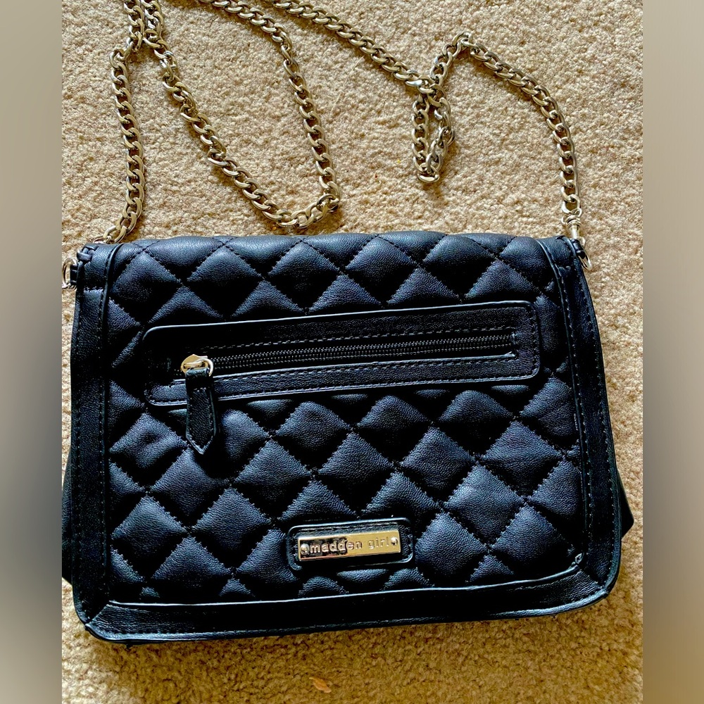 Black quilted madden girl purse with chain strap